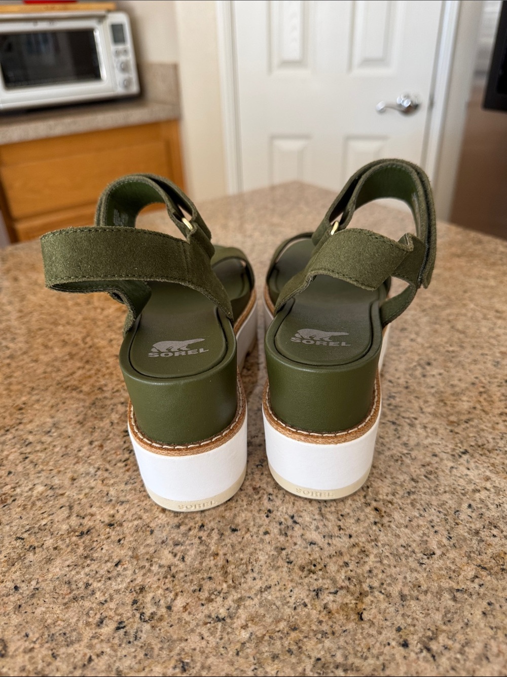 Sorel Olive Green Suede Platform Slingback Sandals NEW no box - Picture 5 of 9